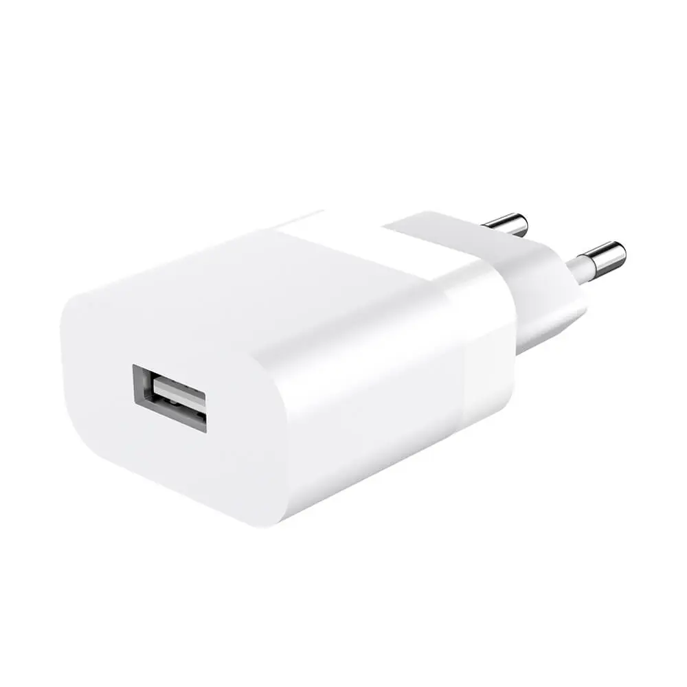 GEAR Charger 220V 1xUSB-A 2.4A White 665135