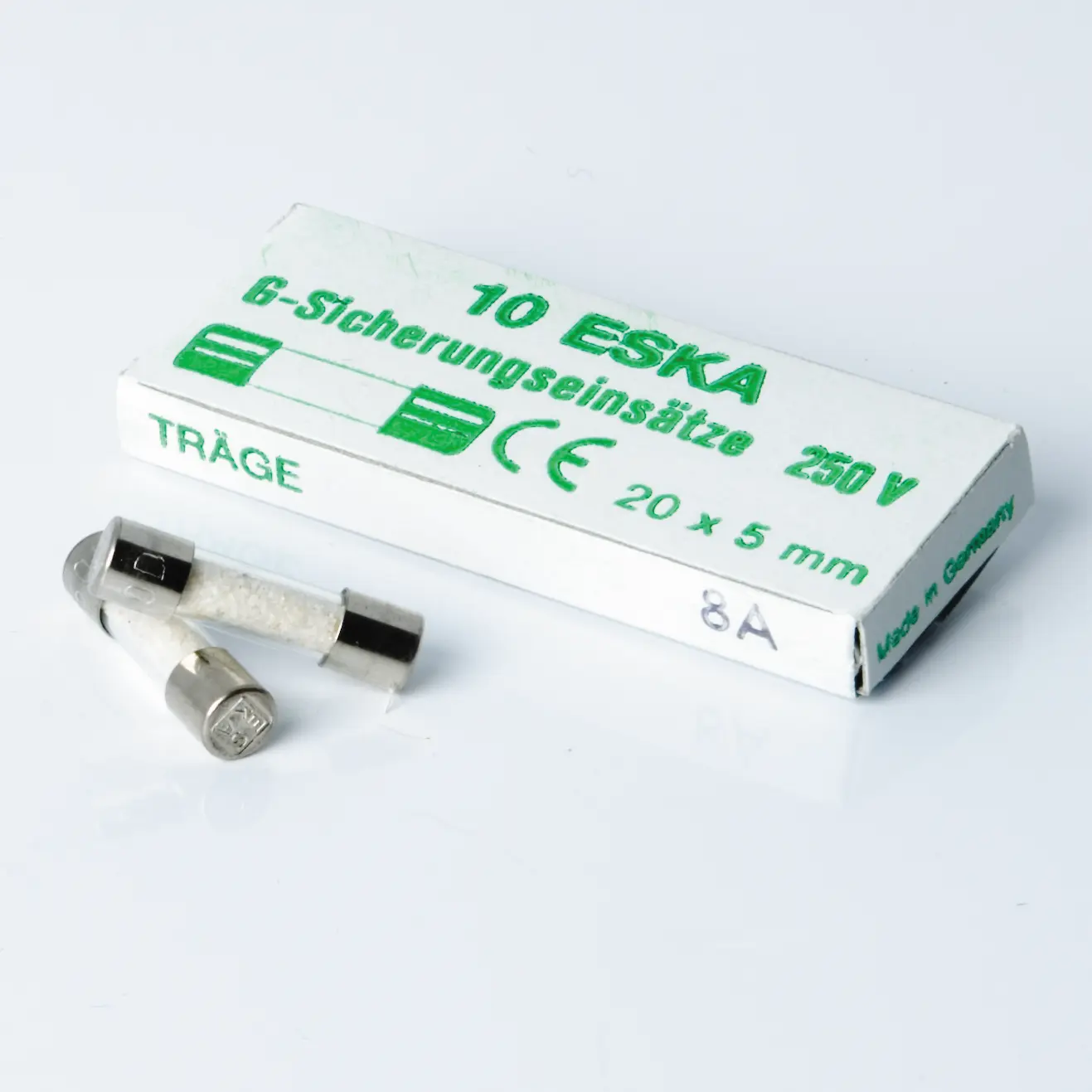 Nordic Quality Säkring - slow, 8A (125/250V - 80/63A) 54 92 211 554